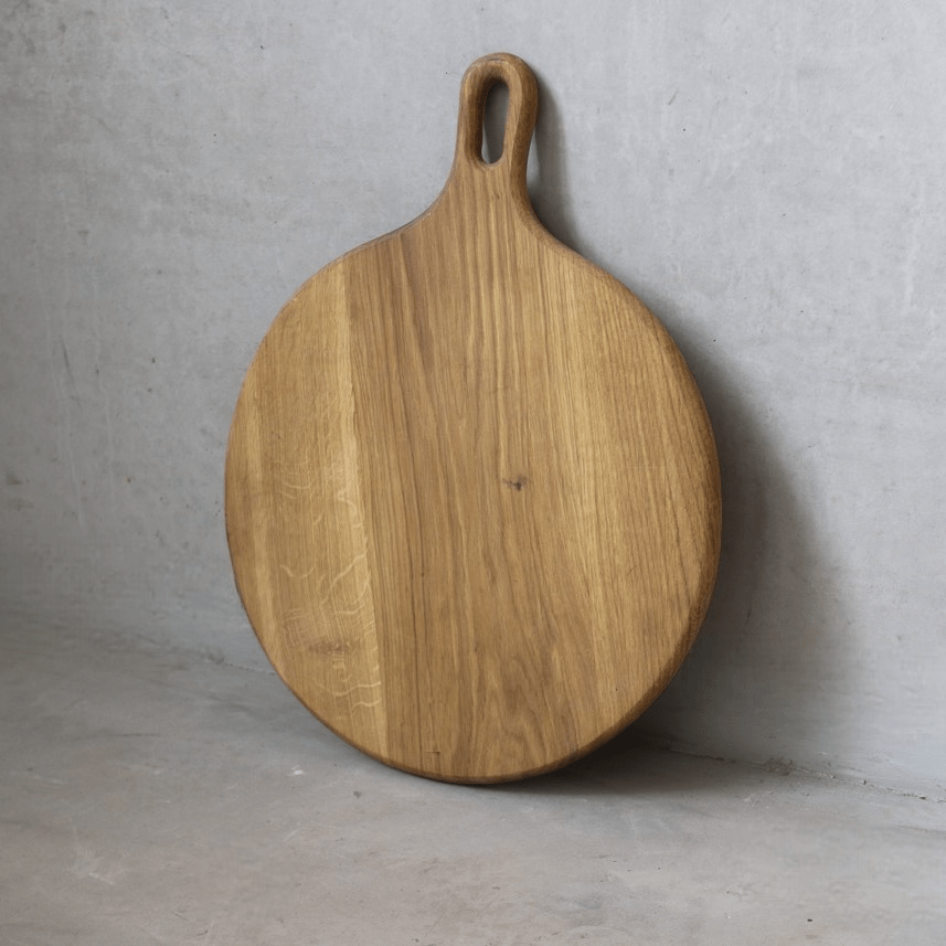 Unik By Hand Skärbrädor Rund skärbräda i ek- 34 cm