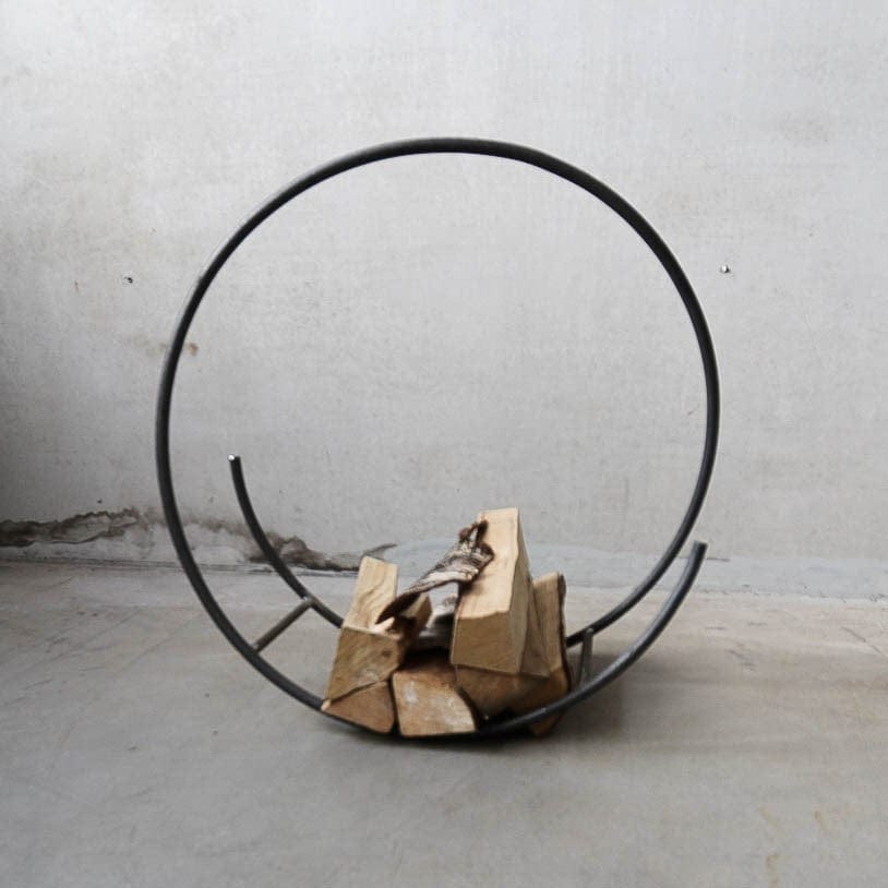 Unik by Hand Elda Vedställ i stål, rund design 60 cm