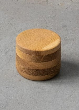Ekask med lock – handgjord liten förvaringsask i ek