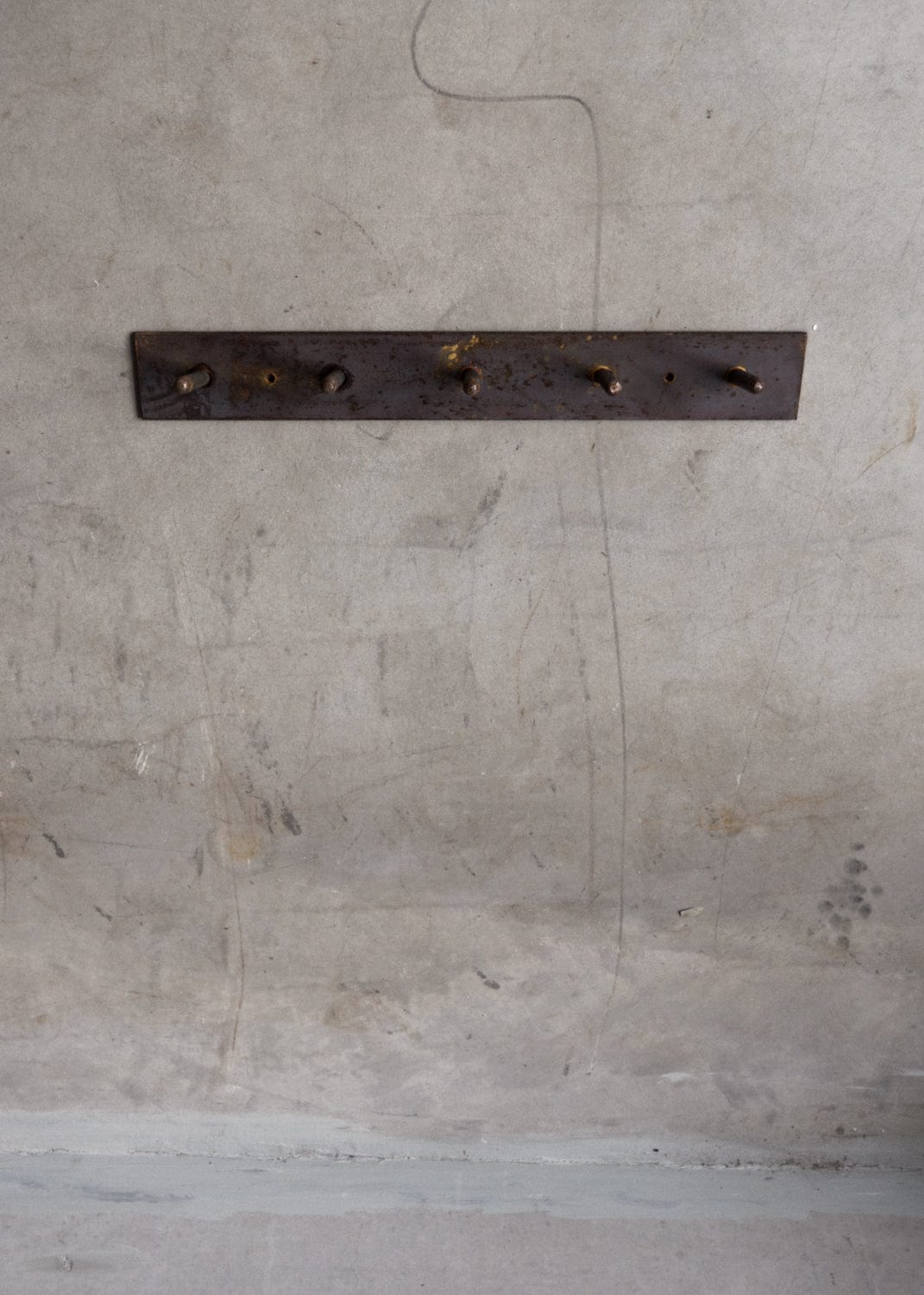 Unik By Hand Dekorationer Knopplister i stål - handsmidd