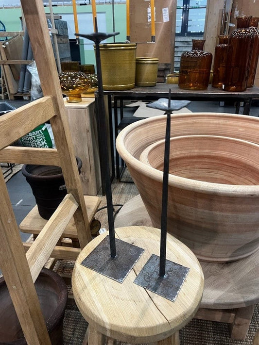 Handsmidd ljusstake i stål