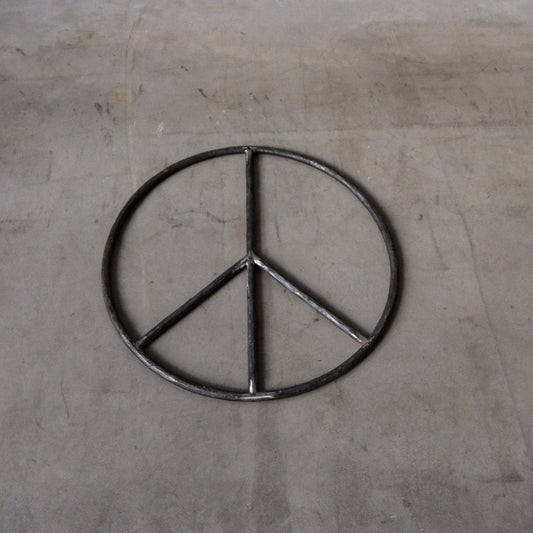 Unik By Hand Dekorationer Peacesymbol i stål – 40 cm