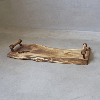 Unik By Hand Skärbrädor Skärbräda i ek med läderhanddag - 60 cm