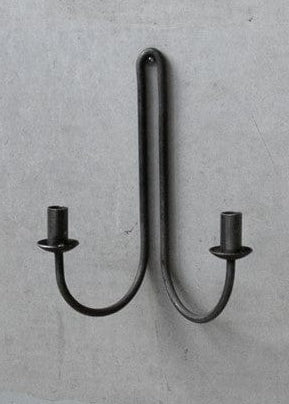 Väggljusstake i stål 30 cm – stilren och tidlös ljushållare