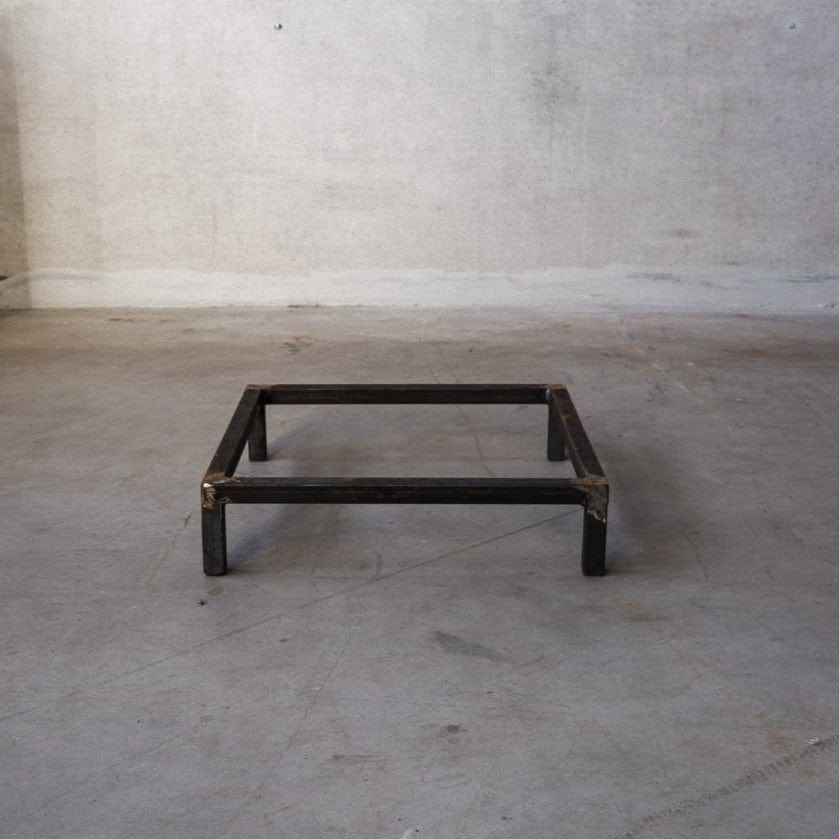 Unik By Hand Underreden 38cm 38x38x8cm Benstativ i stål