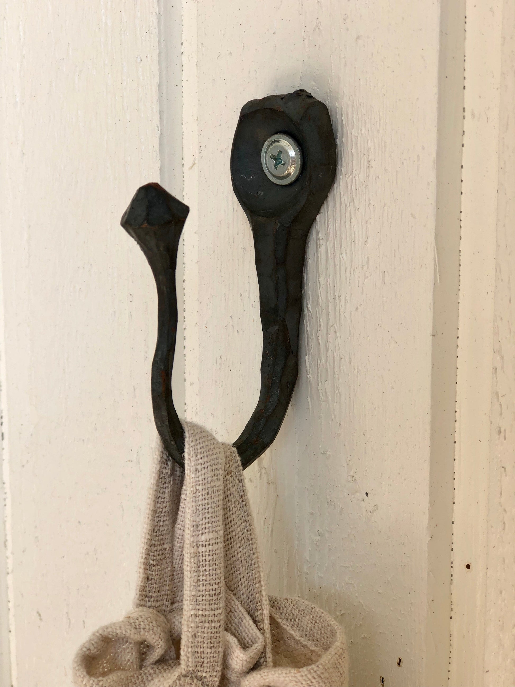 Unik By Hand Dekorationer Handsmidd väggkrok i stål