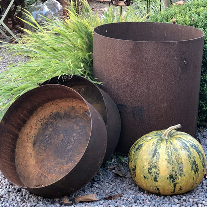 Unik By Hand Krukor Rund stålkruka – låg planteringsmodell