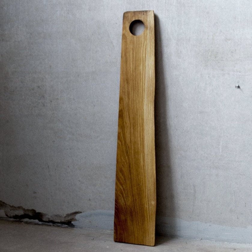 Unik By Hand Köksredskap Skärbräda i ek, oregelbunden – ca 13x75 cm